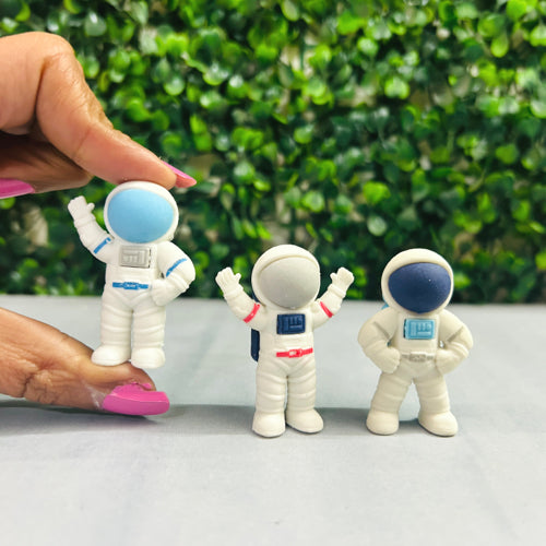 Astronaut Eraser (Set of 3) - Image 2